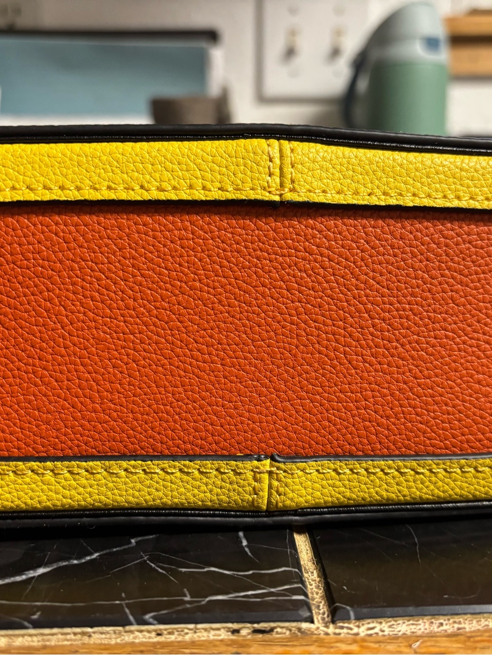 Marc Jacobs Peanuts Box Handbag - Picture 4 of 6